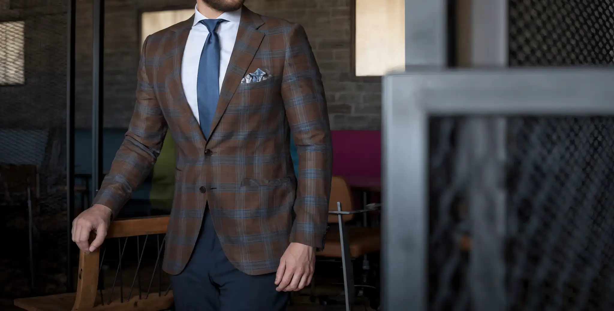 4-reasons-to-buy-a-custom-made-suit-img